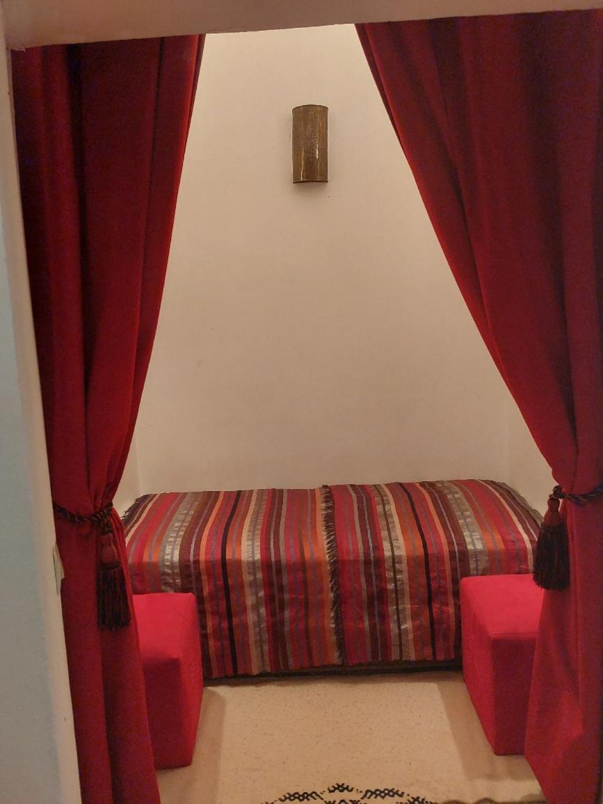 Riad Dar Lalla Fatna Marrakesh Bagian luar foto