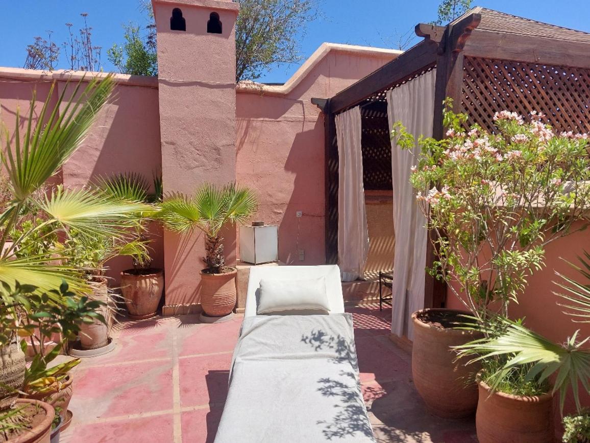 Riad Dar Lalla Fatna Marrakesh Bagian luar foto