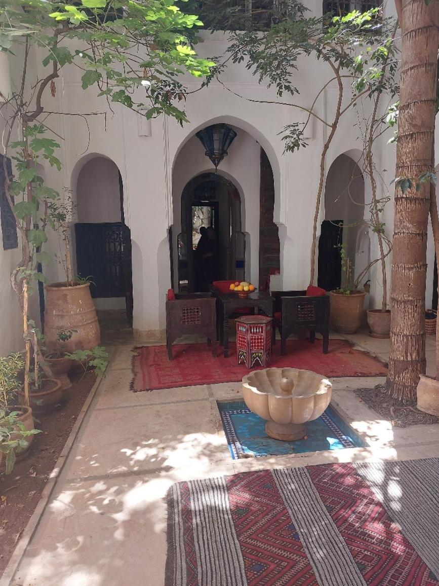 Riad Dar Lalla Fatna Marrakesh Bagian luar foto