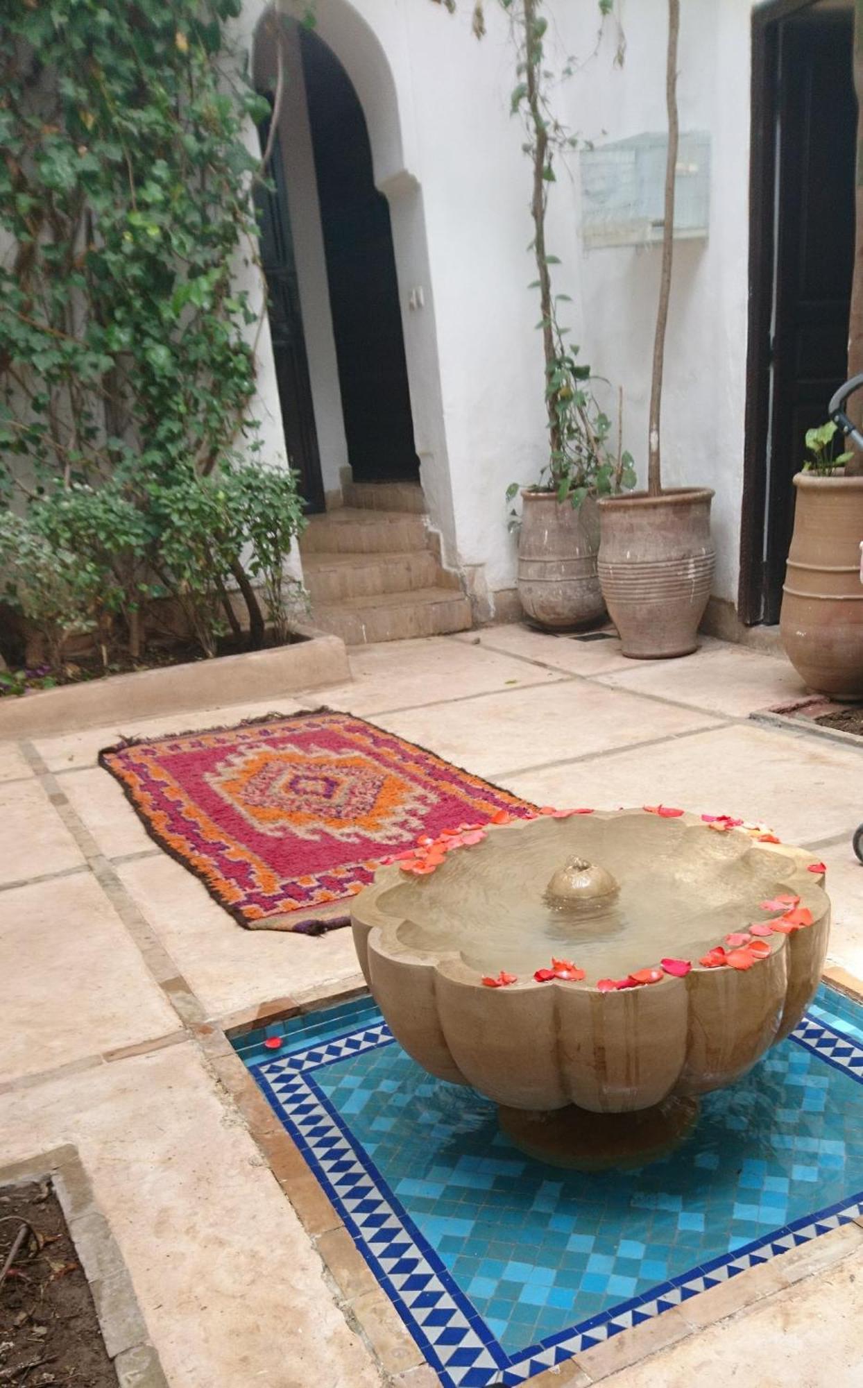 Riad Dar Lalla Fatna Marrakesh Bagian luar foto